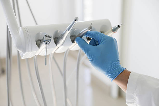 Professional Tooth Extraction technician working in Woodbridge, CA